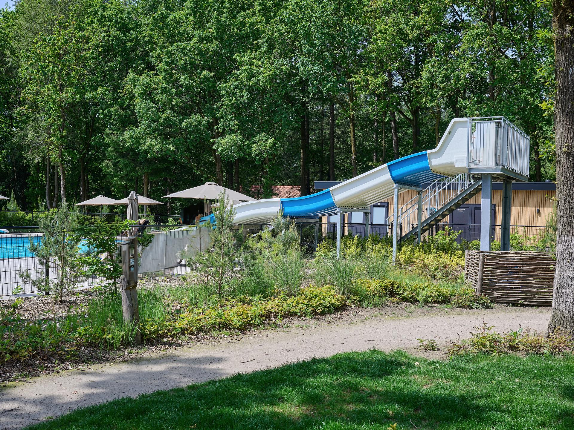 Vrijstaande bungalow op Resort de Brabantse Kempen met zwembad en bosrijke omgeving - foto 28