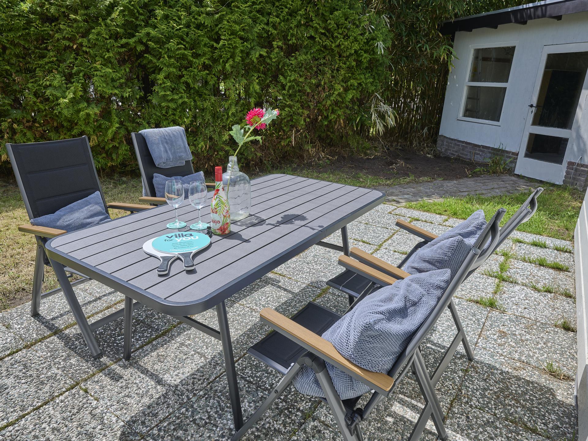 Vrijstaande bungalow op Resort de Brabantse Kempen met zwembad en bosrijke omgeving - foto 9