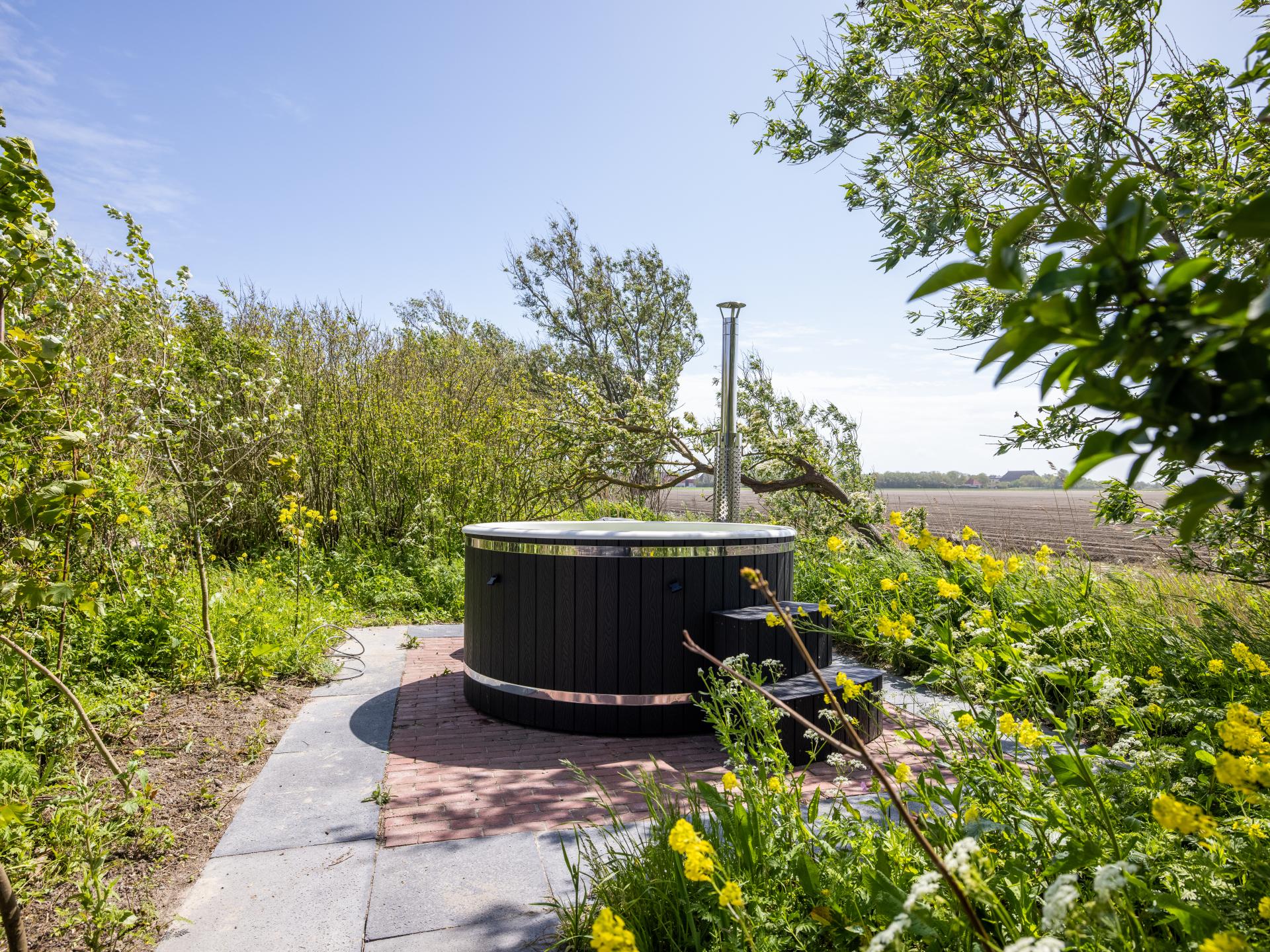 Luxe groepsvilla De Sedyk: 16 pers, hottub, direct aan Waddenzee - foto 46