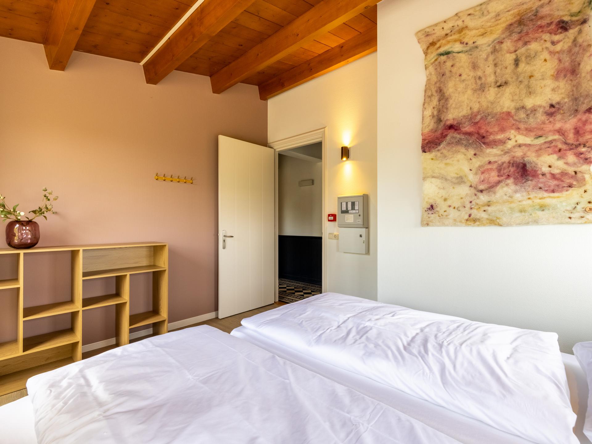 Luxe groepsvilla De Sedyk: 16 pers, hottub, direct aan Waddenzee - foto 36