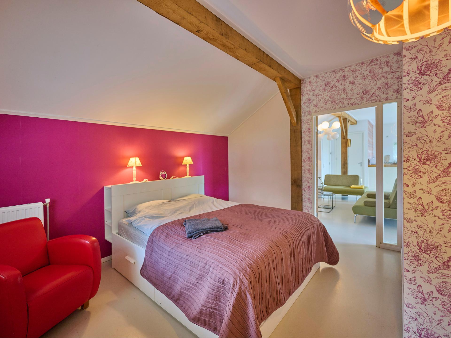 Drie sfeervolle vakantiewoningen met sauna en hottub op rustig Twents erf - foto 7
