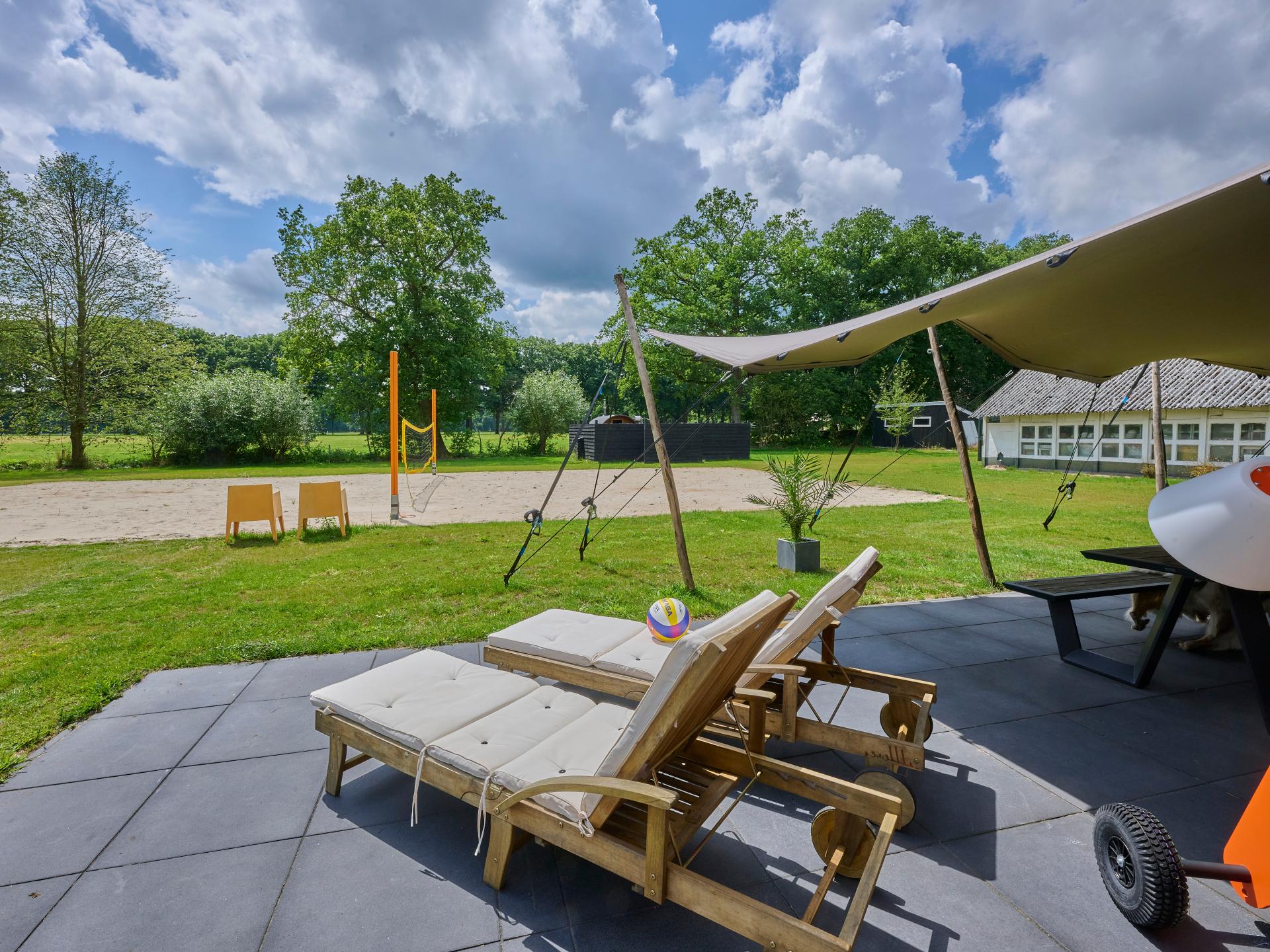 Drie sfeervolle vakantiewoningen met sauna en hottub op rustig Twents erf - foto 44