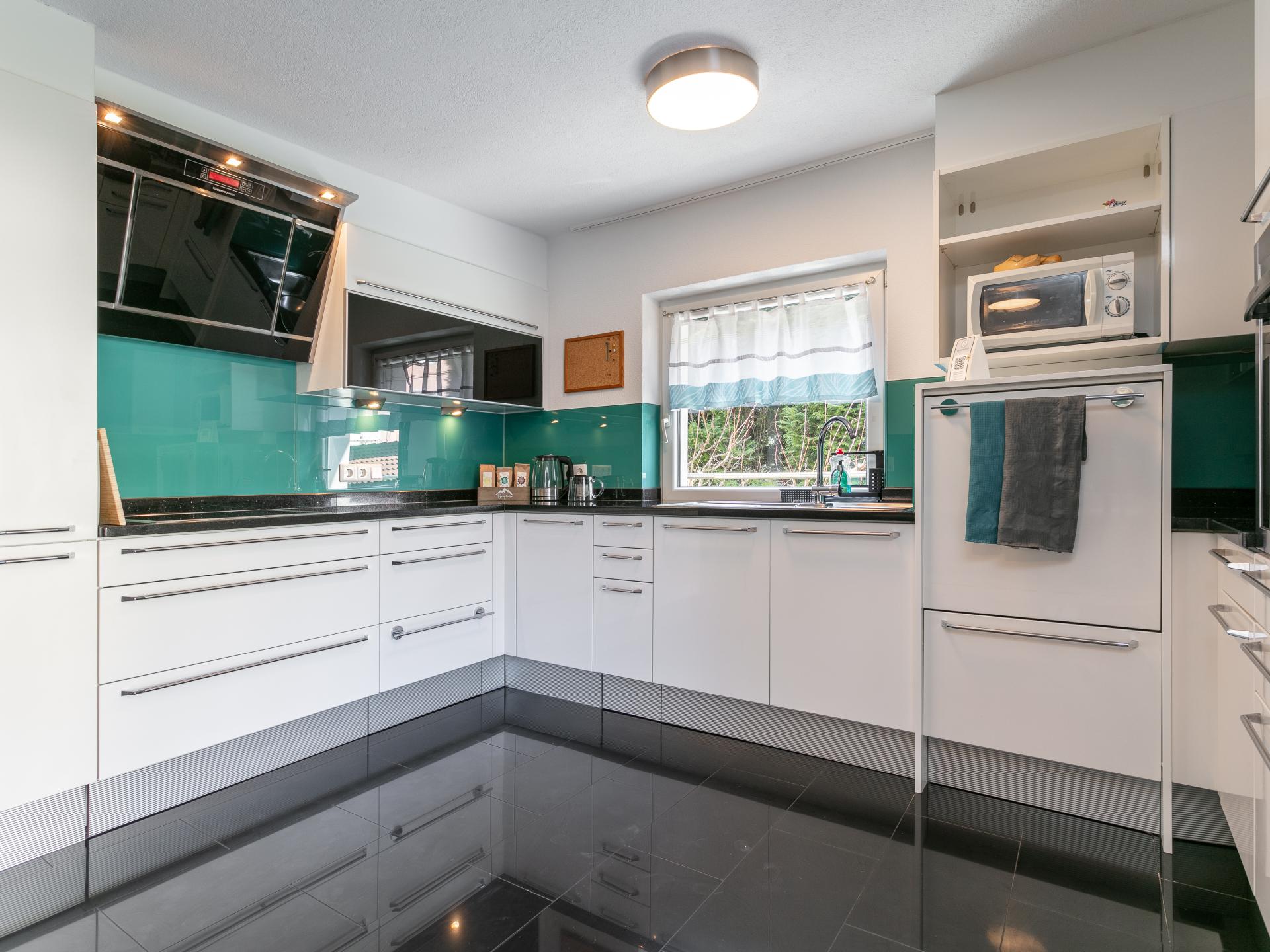 Ruim hondvriendelijk appartement met omheinde tuin in Radfeld - foto 9