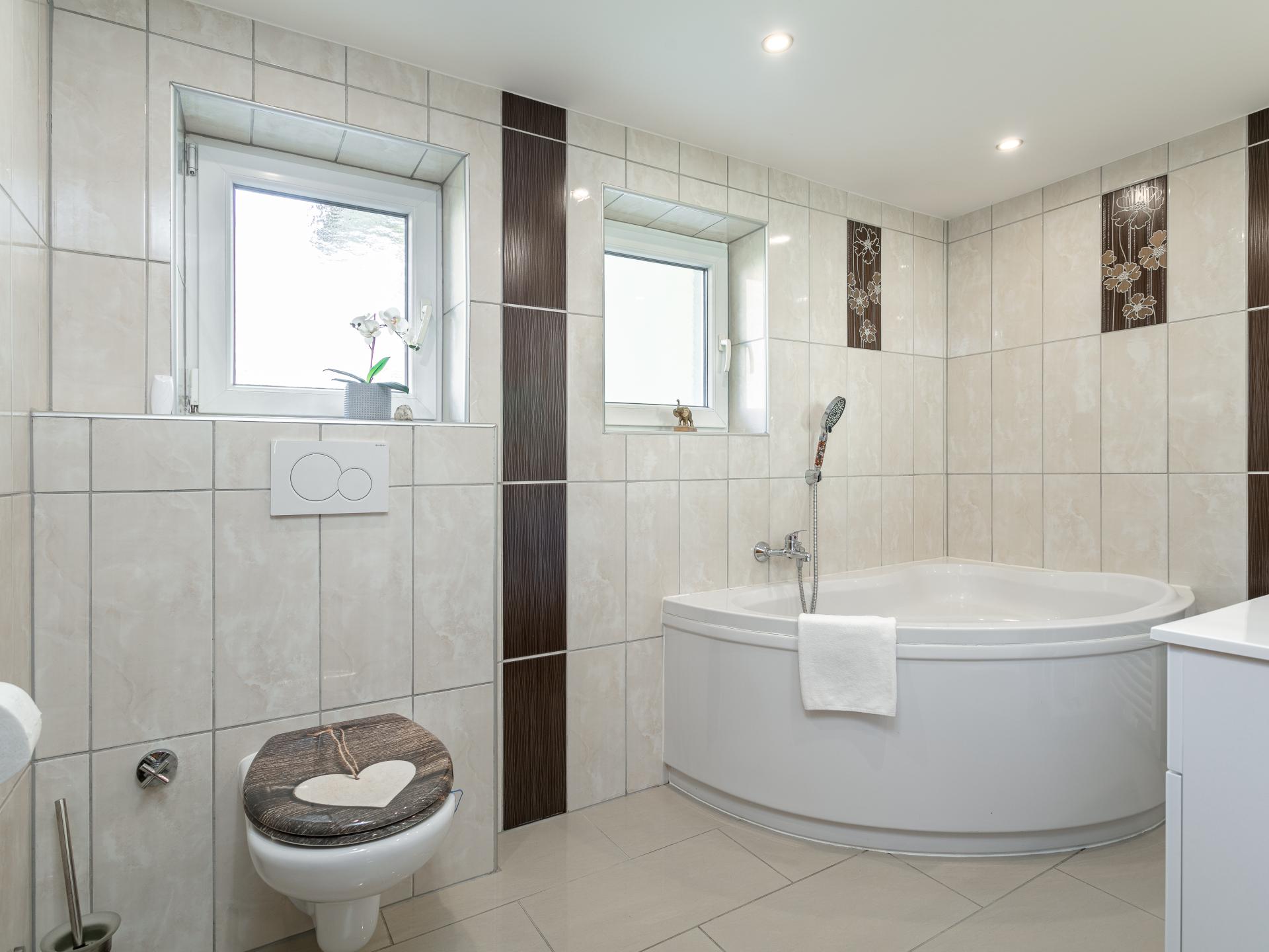 Ruim hondvriendelijk appartement met omheinde tuin in Radfeld - foto 16