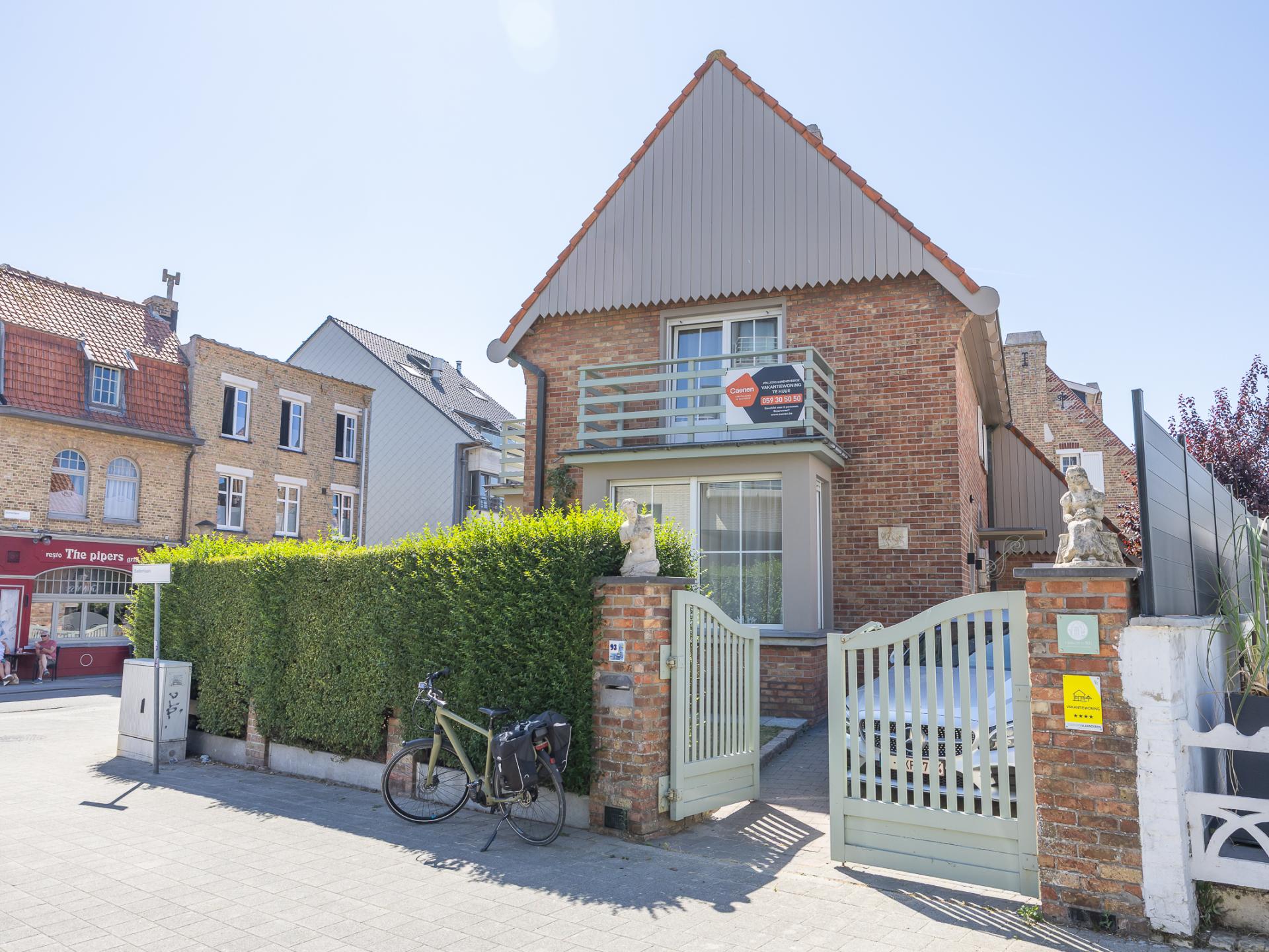 Villa in het centrum van Westende | 8-persoons, vrijstaand, 290 m² - foto 3