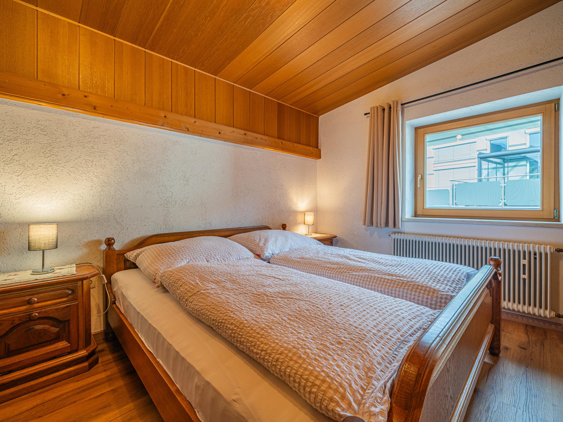 Knus Tiroler appartement in Söll, 270m van de skipiste - foto 10