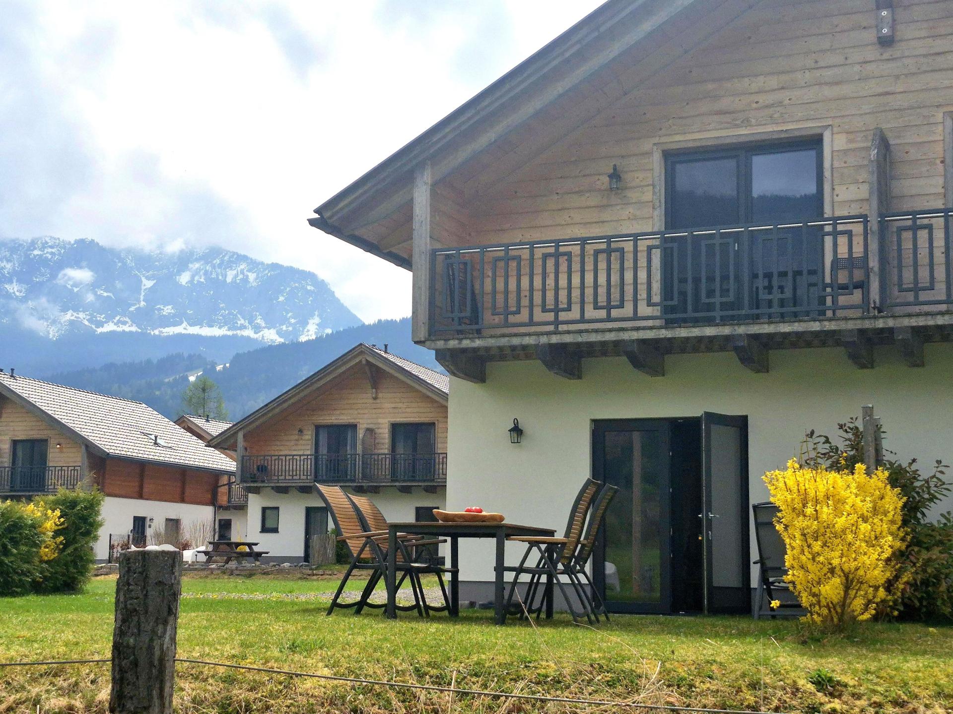 Chalet met Sunshower en panoramisch uitzicht op bergen en de Gail in Rattendorf - foto 11
