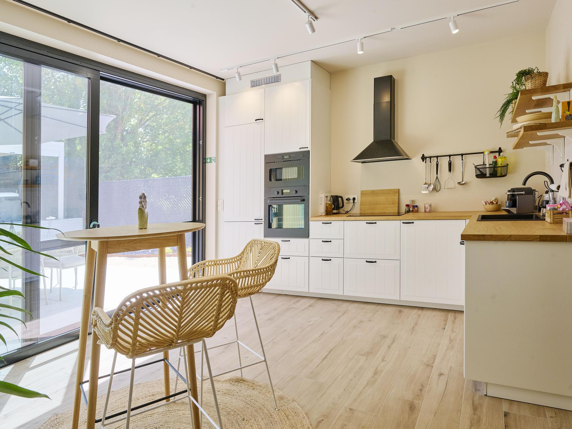 Luxe vrijstaand vakantiehuis voor 10 personen met jacuzzi & sauna in Riemst - foto 4