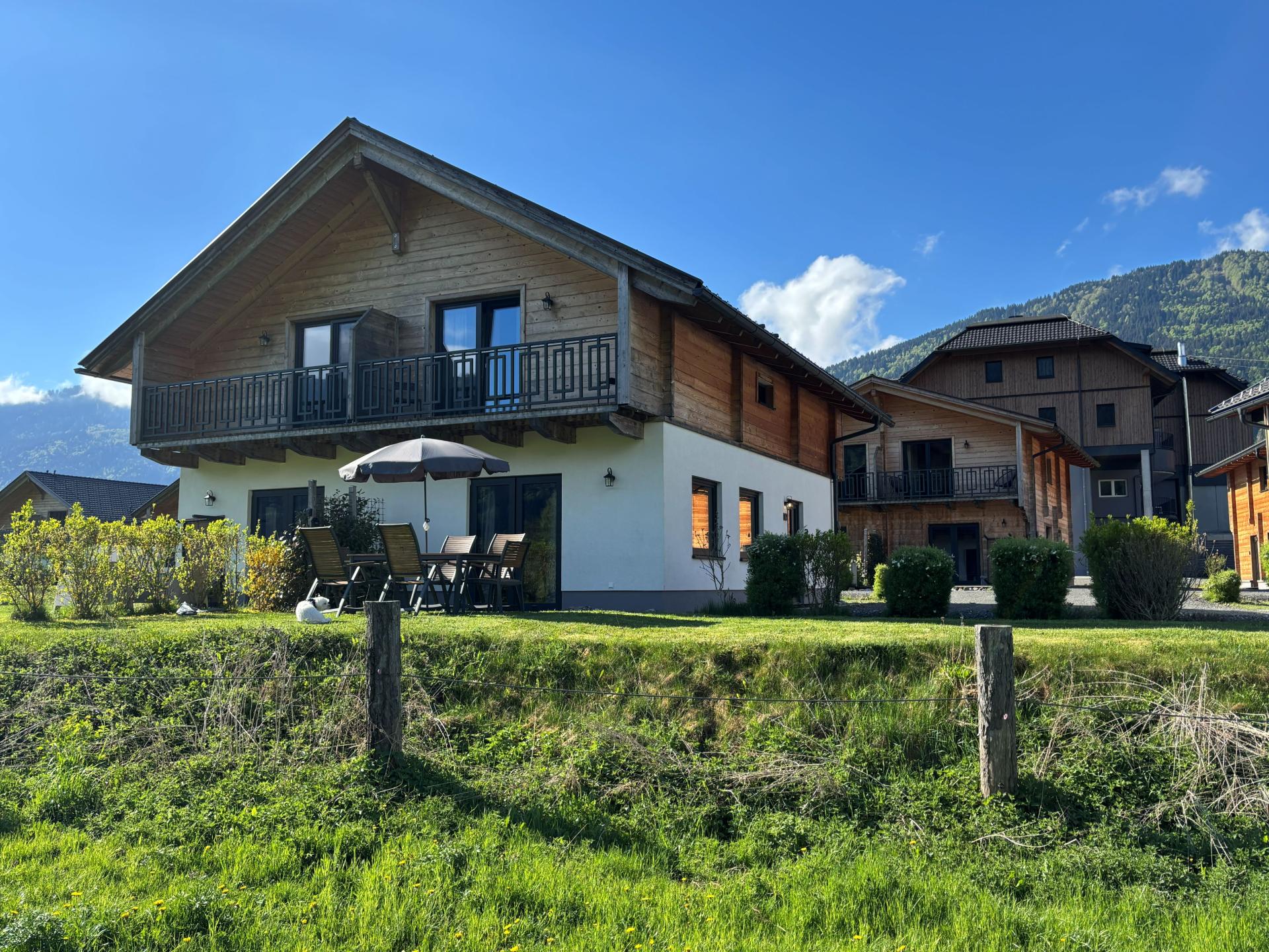 Vrijstaand chalet aan de piste in Rattendorf met weids bergzicht - foto 15