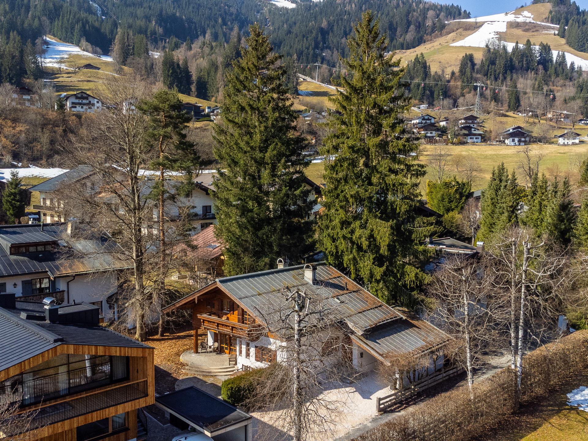 Vrijstaand chalet voor 8 personen met sauna op 700m van de Hahnenkammbahn - foto 38