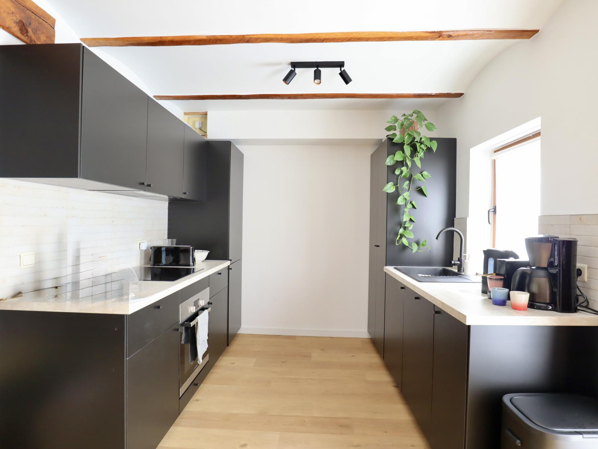 Centraal gelegen 6-persoons vakantiehuis in het centrum van Palenge - foto 3