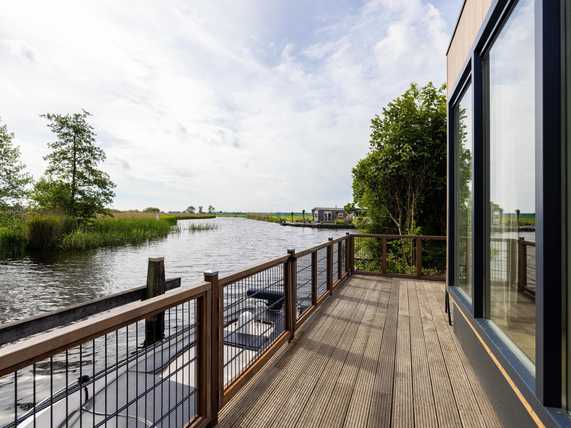 Nieuw chalet aan het water met eigen sloep in Bantega - foto 2