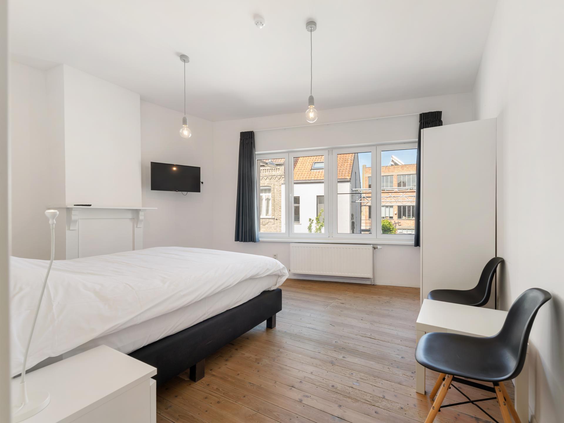 Luxe stadswoning voor 10 personen in hartje Veurne, vlakbij zee - foto 31
