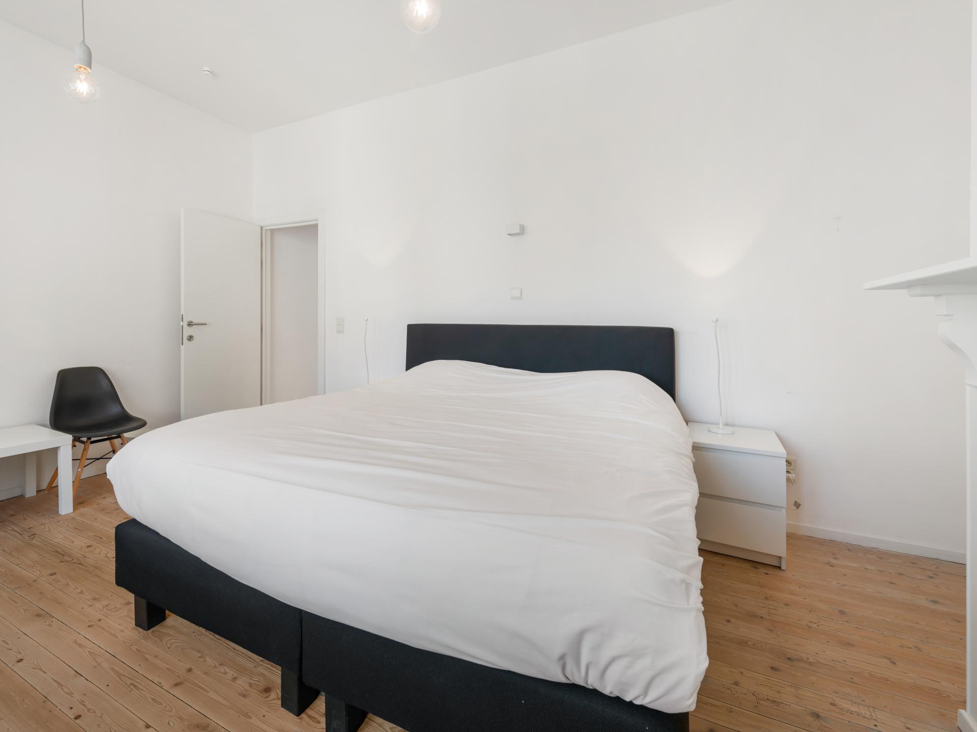 Luxe stadswoning voor 10 personen in hartje Veurne, vlakbij zee - foto 37