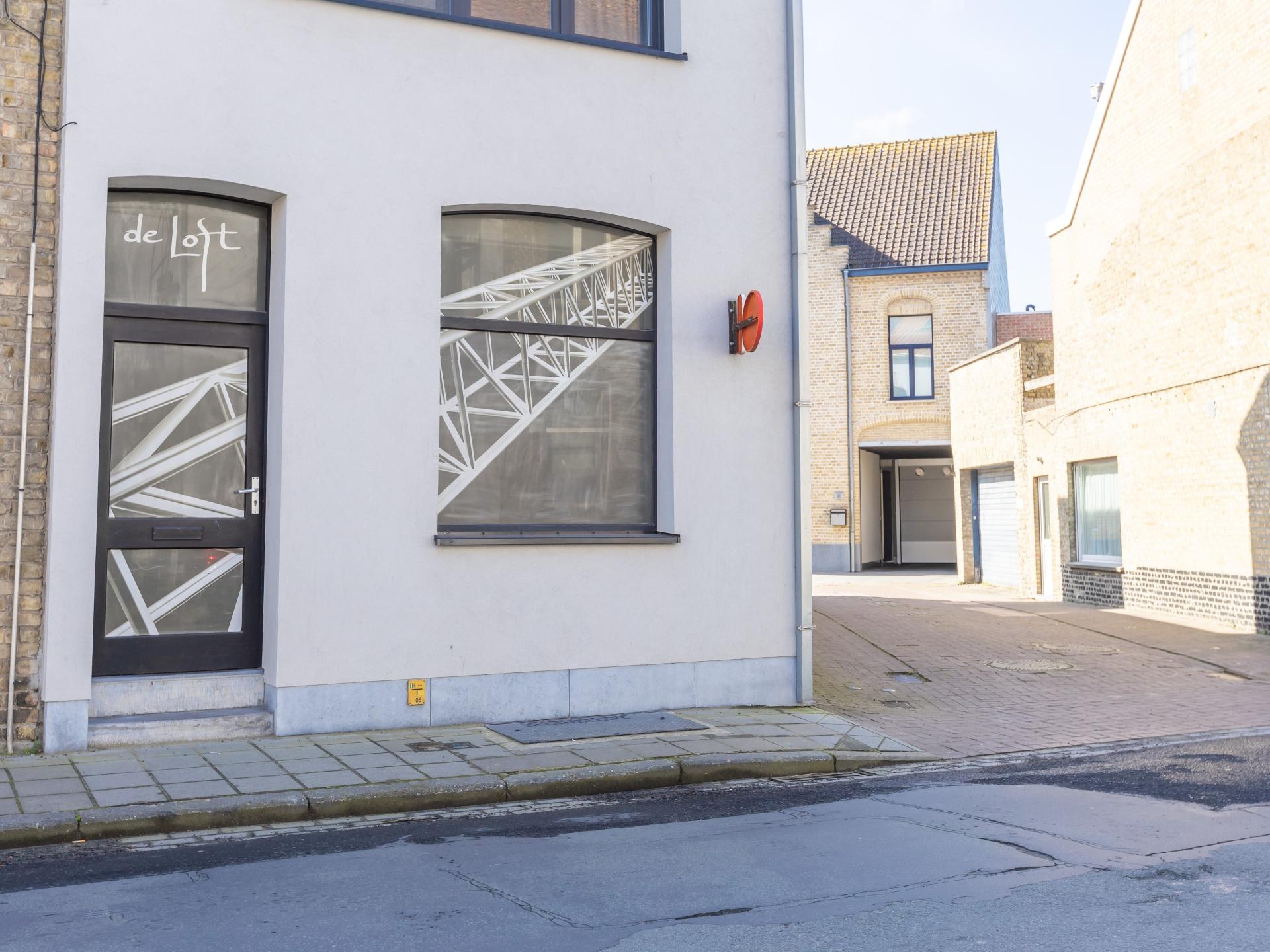 Moderne stadswoning in hartje Veurne, op 110m van het centrum - foto 26