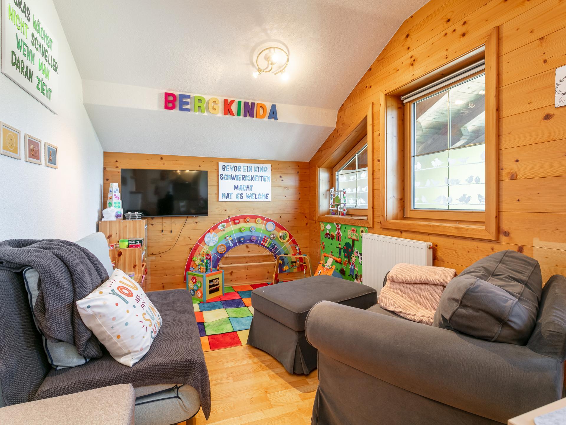 Bergkinda: Zonnig appartement voor 6 in Brixen im Thale met bergzicht en tuin - foto 2