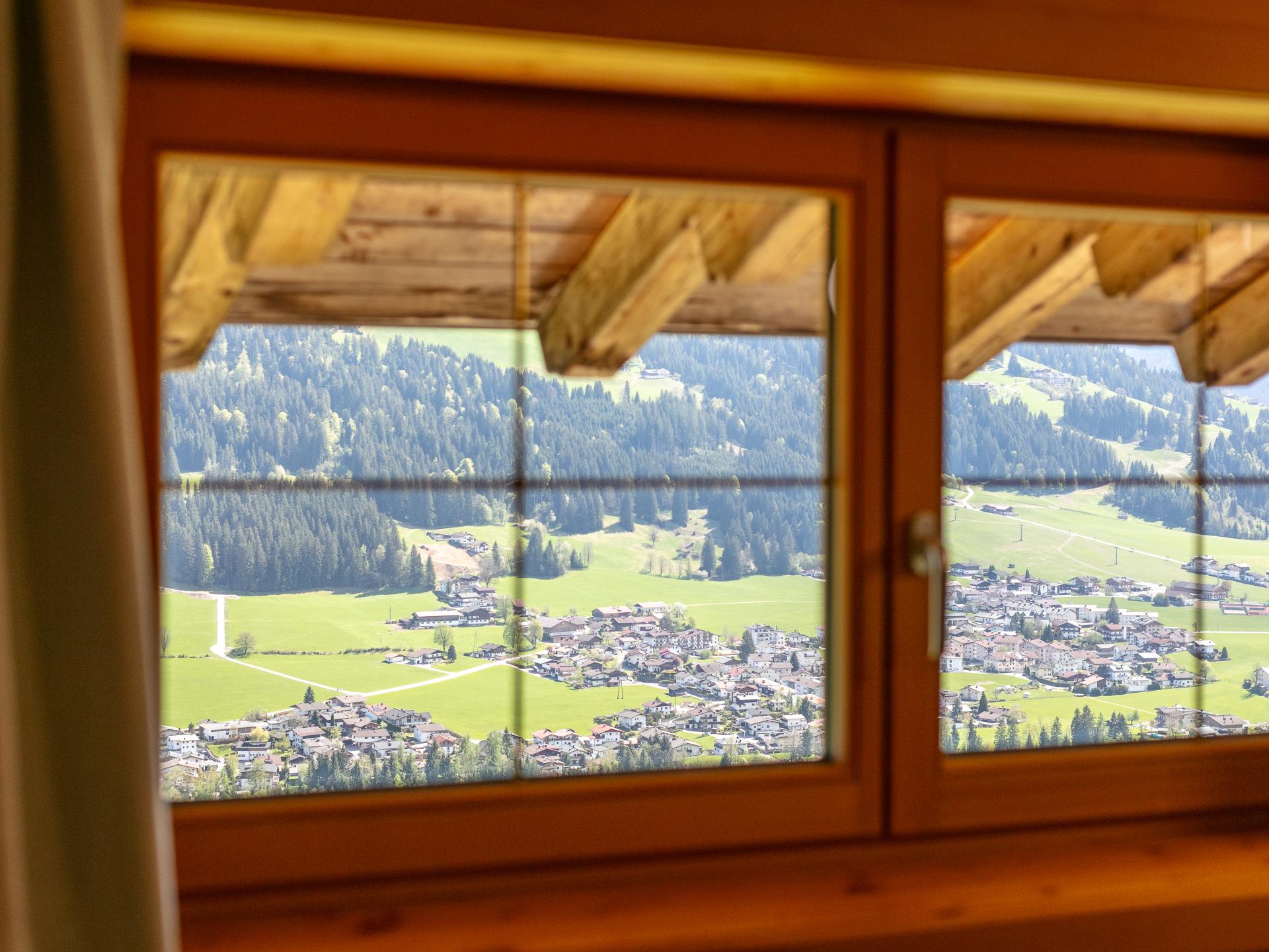 Bergkinda: Zonnig appartement voor 6 in Brixen im Thale met bergzicht en tuin - foto 24