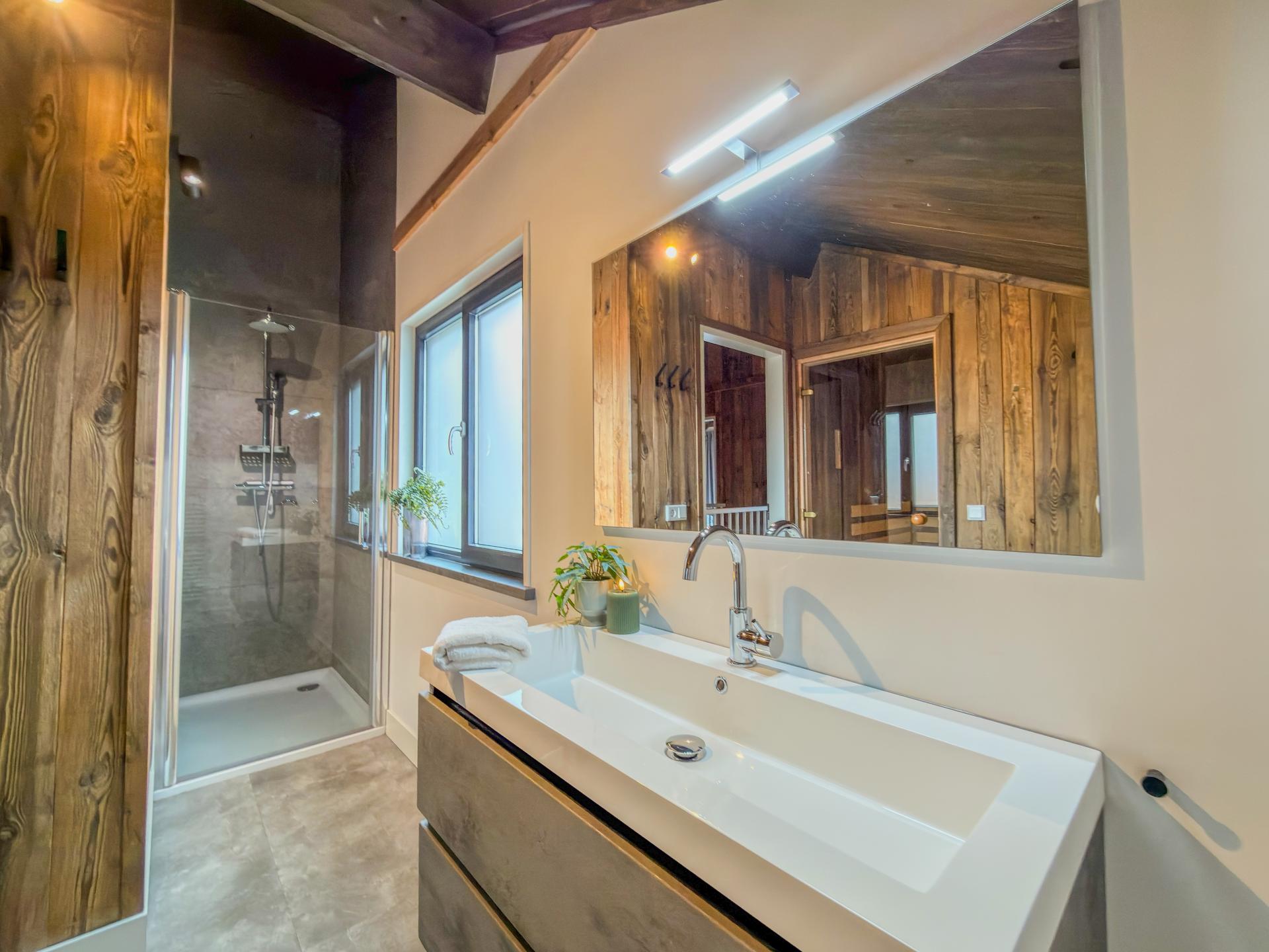 Luxe chalet aan het meer met bergzicht in Kärnten, Oostenrijk - foto 10
