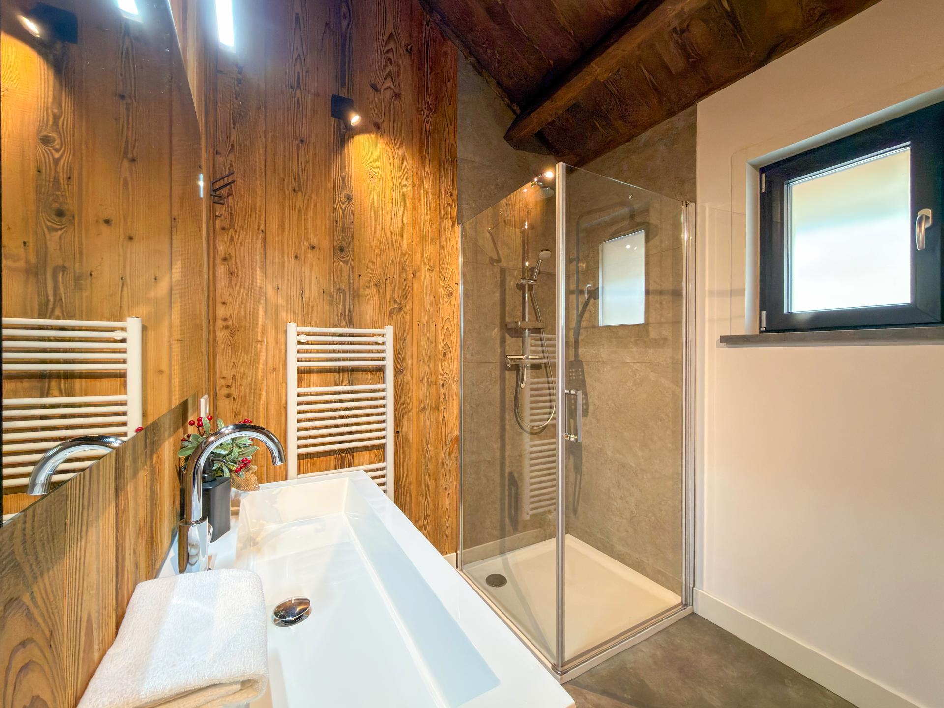 Stijlvol appartement aan de Afritzer See met bergzicht en nabij skigebieden - foto 11