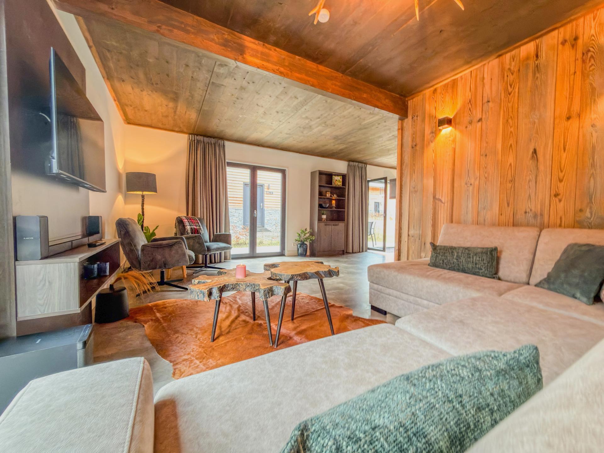 Luxe chalet aan de Afritzer See met panoramisch uitzicht op bergen en meer - foto 6