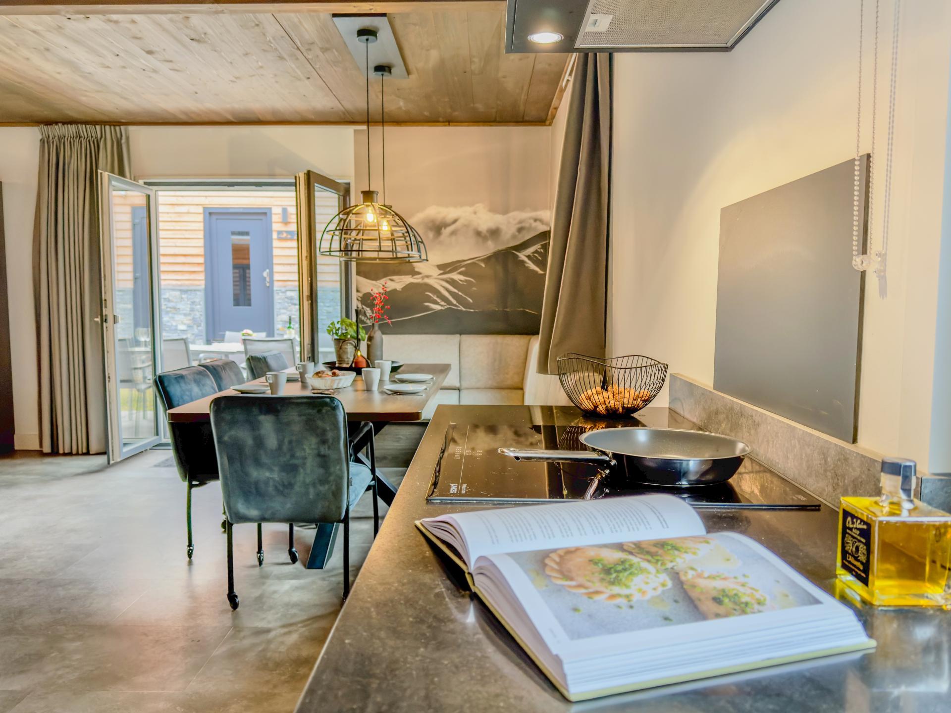 Luxe chalet aan de Afritzer See met panoramisch uitzicht op bergen en meer - foto 15