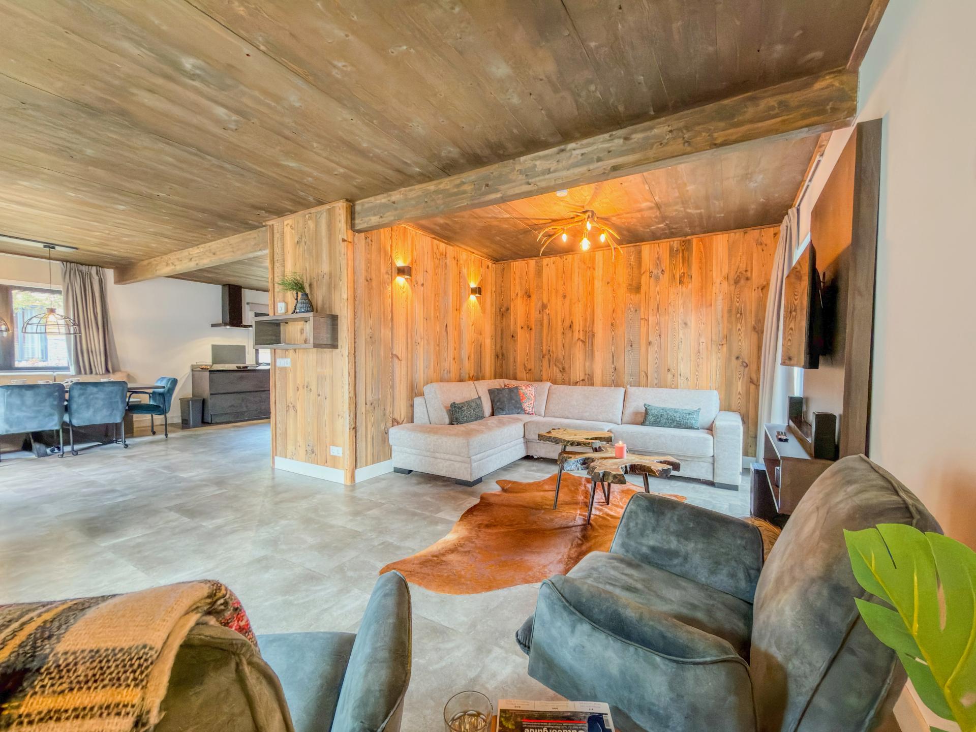 Luxe chalet aan de Afritzer See met panoramisch uitzicht op bergen en meer - foto 16