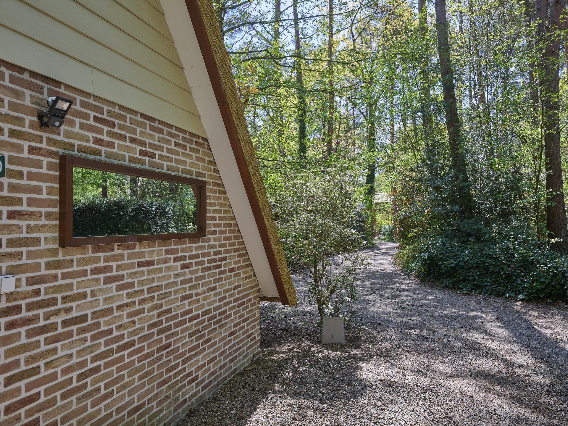 Knus vakantiehuis voor 6 personen in de bossen van Rekem - foto 41