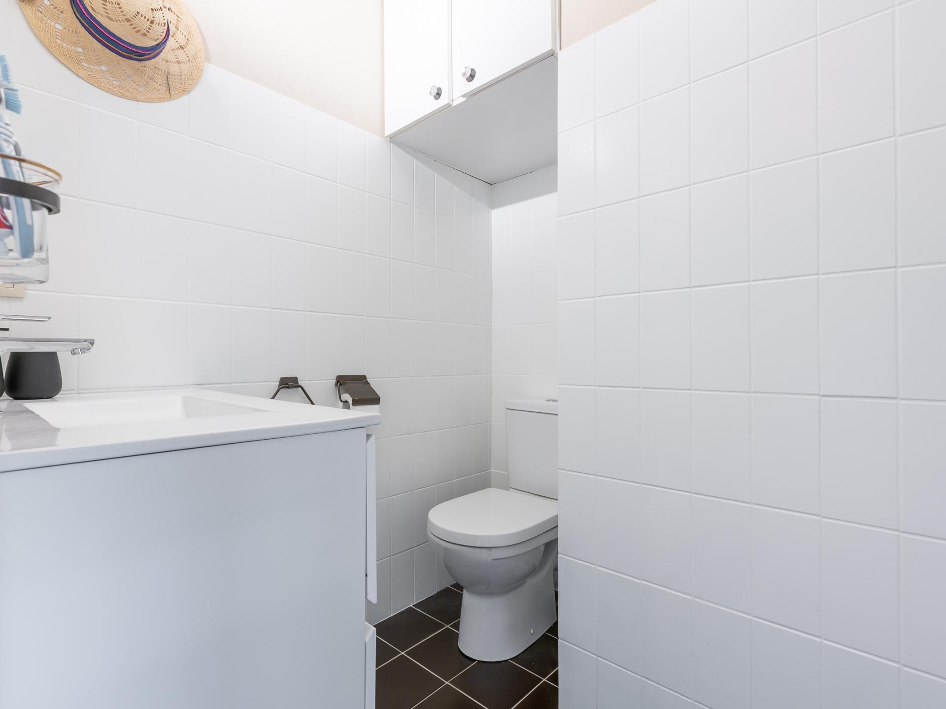 Licht appartement op de 8e verdieping met zonnig terras vlak bij zee - foto 13