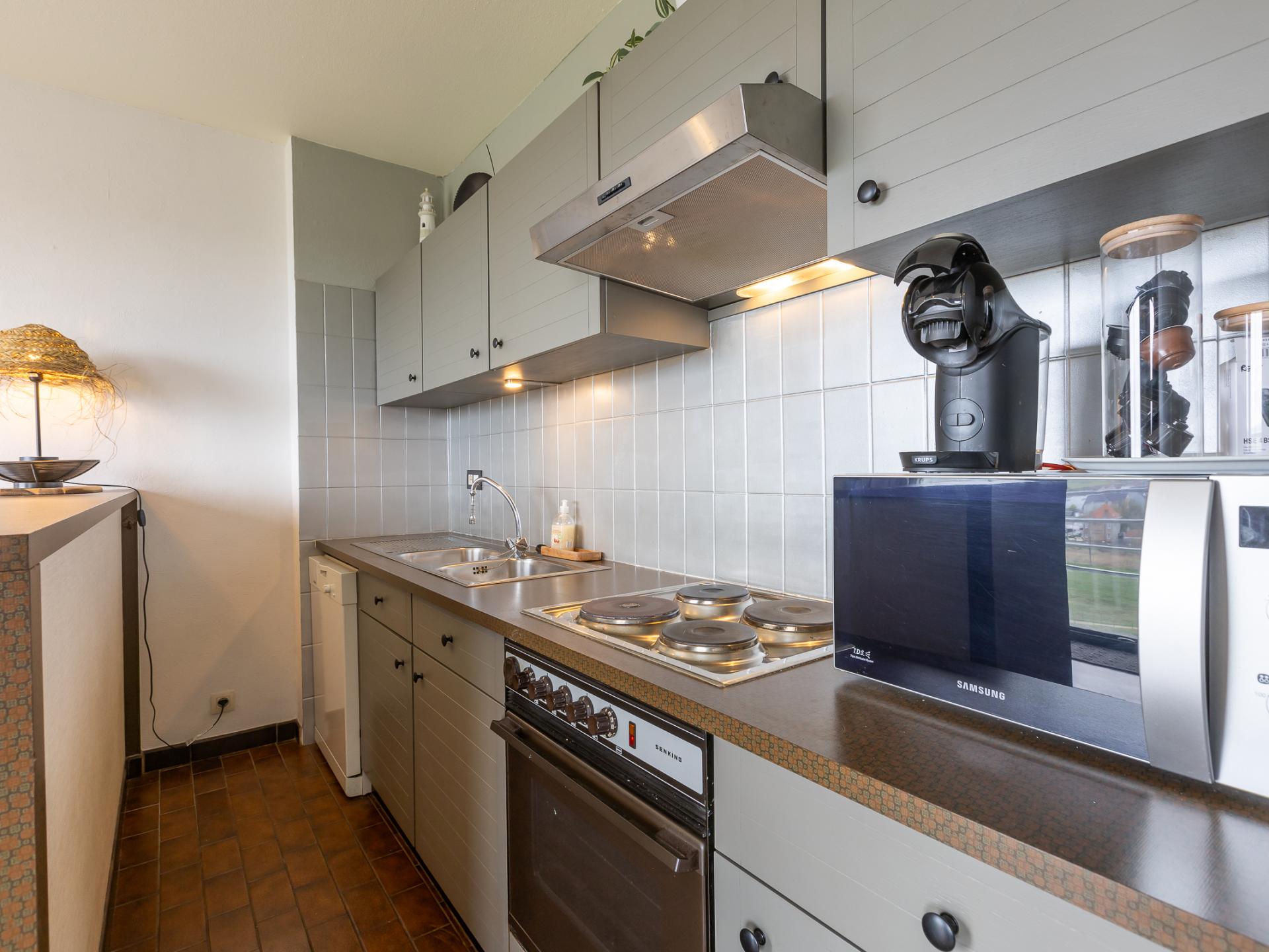 Licht appartement op de 8e verdieping met zonnig terras vlak bij zee - foto 6