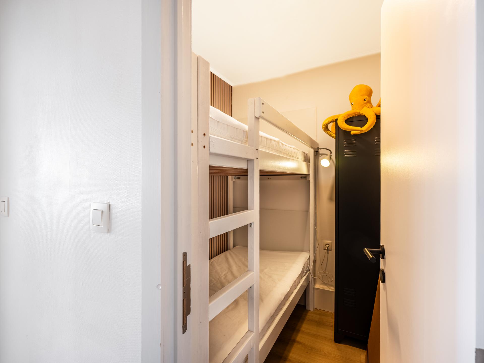 Gerenoveerd appartement op 100 meter van strand en centrum Koksijde - foto 18