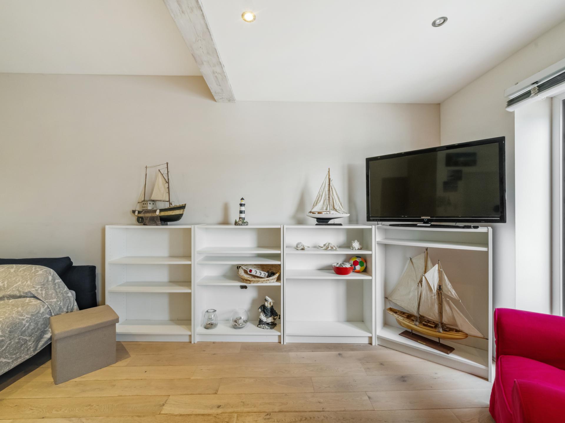 Lichte studio in Blankenberge met balkon en zicht op de jachthaven - foto 3