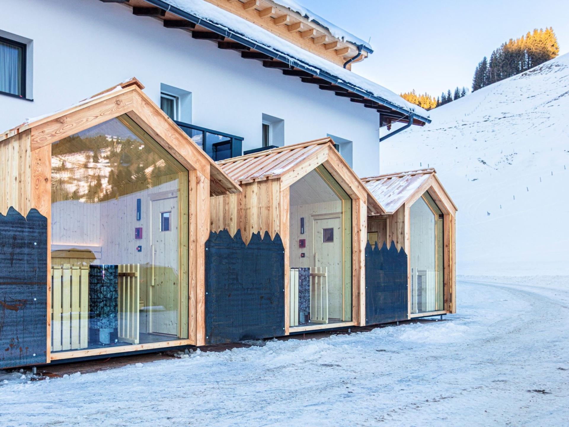 Sfeervol appartement direct aan de piste in Hinterglemm voor 9 personen - foto 21