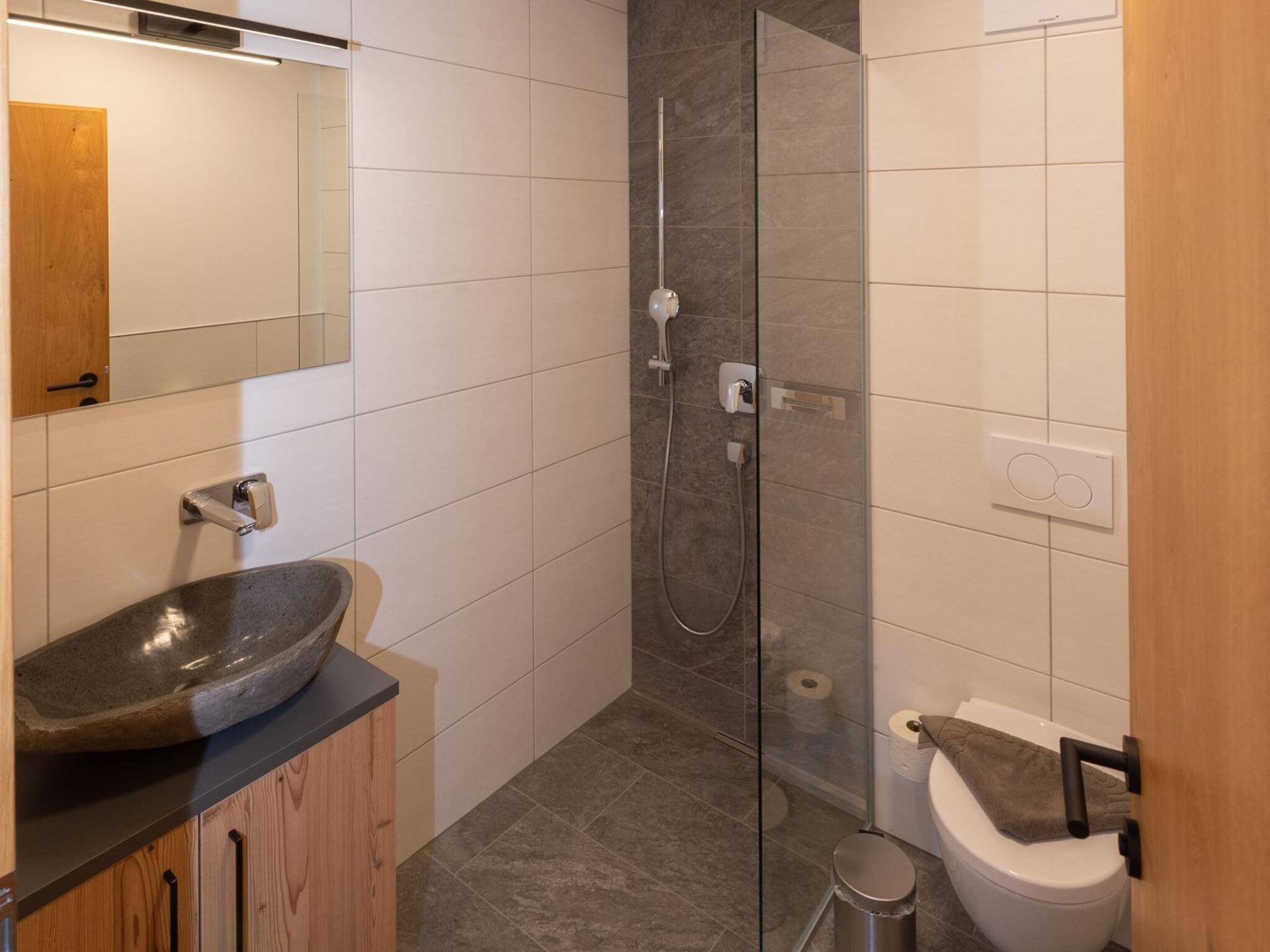 Sfeervol appartement direct aan de piste in Hinterglemm voor 9 personen - foto 5