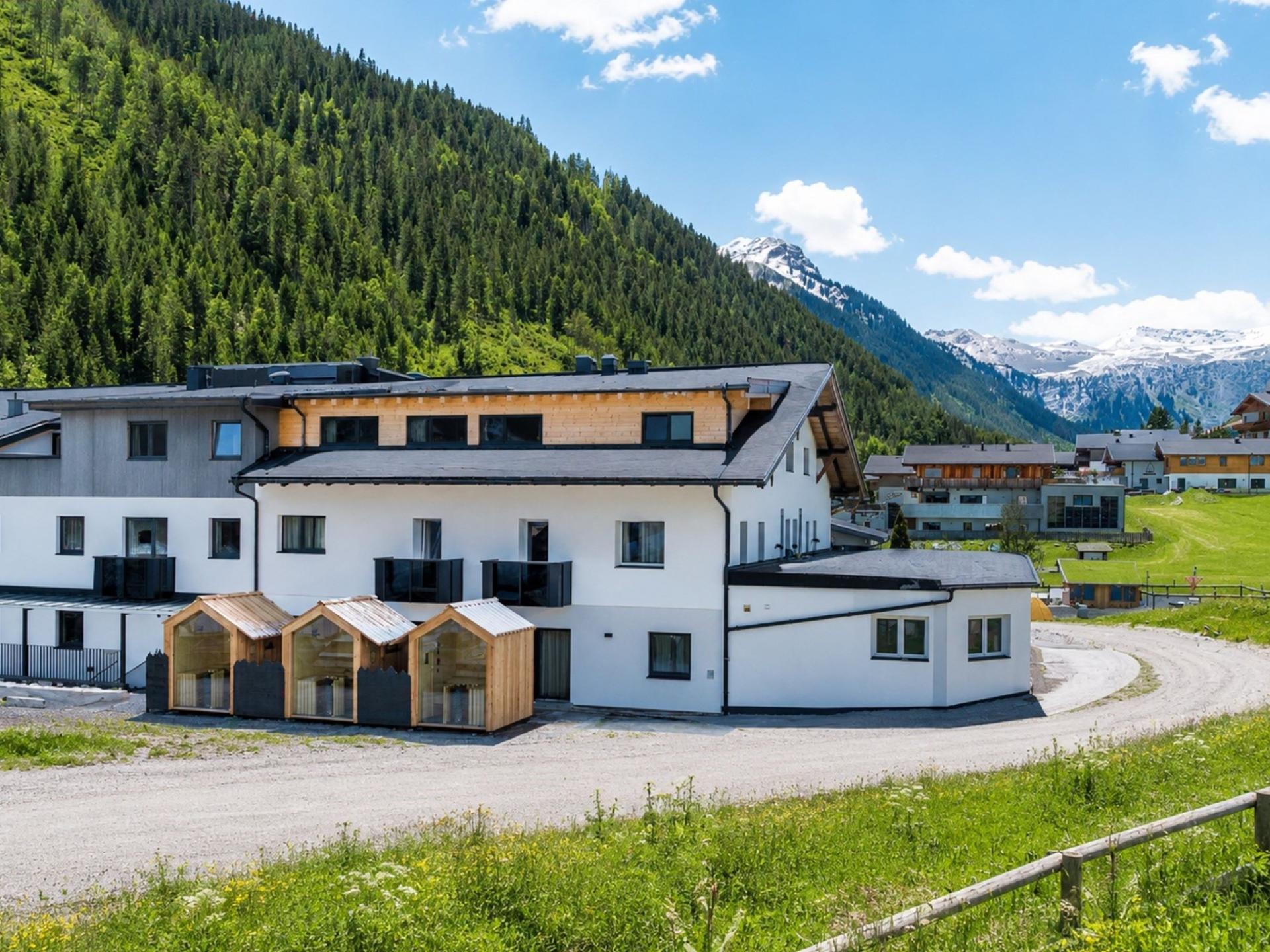 Ski-Inn appartement met buitensauna direct aan de piste in Hinterglemm - foto 15