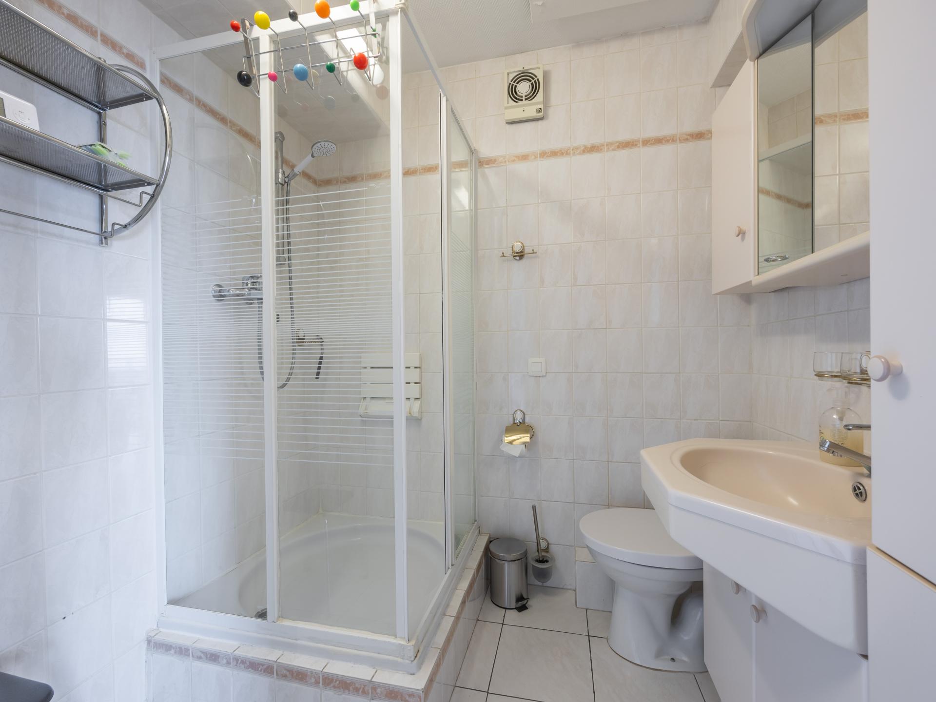 4-persoons modern appartement met zeezicht in centrum Middelkerke - foto 14