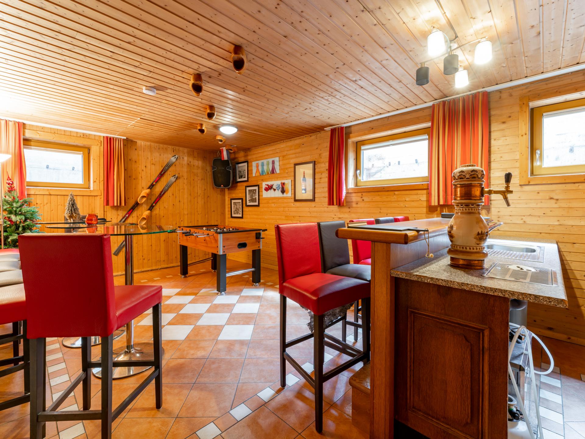 Vrijstaand Alpenchalet voor 19 personen met sauna, tuin en directe piste-toegang - foto 27