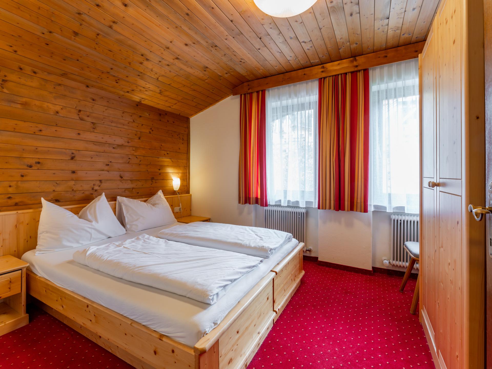 Vrijstaand Alpenchalet voor 19 personen met sauna, tuin en directe piste-toegang - foto 19