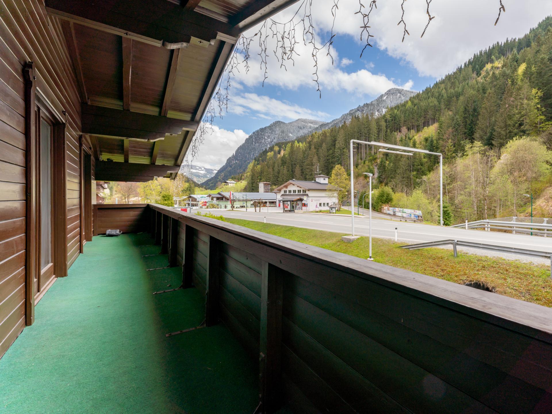 Vrijstaand Alpenchalet voor 19 personen met sauna, tuin en directe piste-toegang - foto 30
