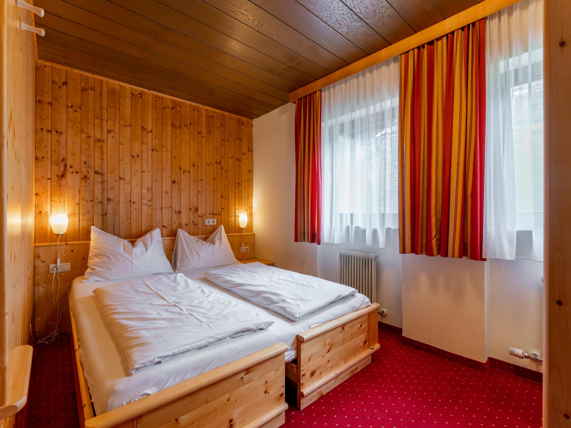 Vrijstaand Alpenchalet voor 19 personen met sauna, tuin en directe piste-toegang - foto 22