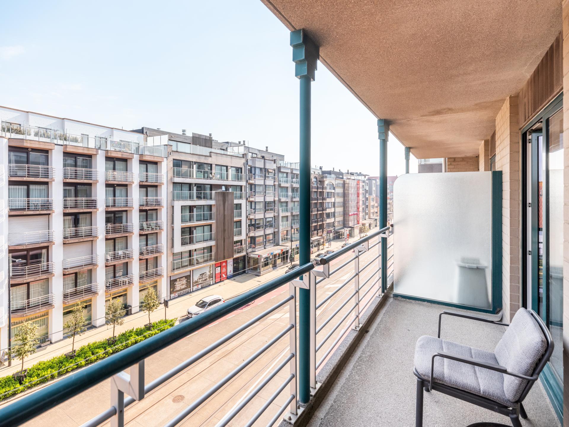 8-persoons gerenoveerd appartement aan zee in Oostduinkerke - foto 22