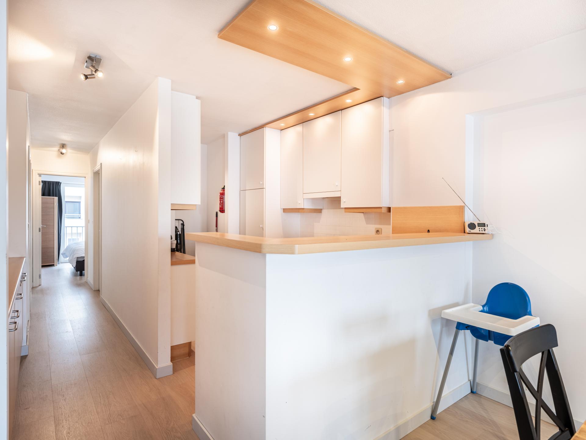 8-persoons gerenoveerd appartement aan zee in Oostduinkerke - foto 11