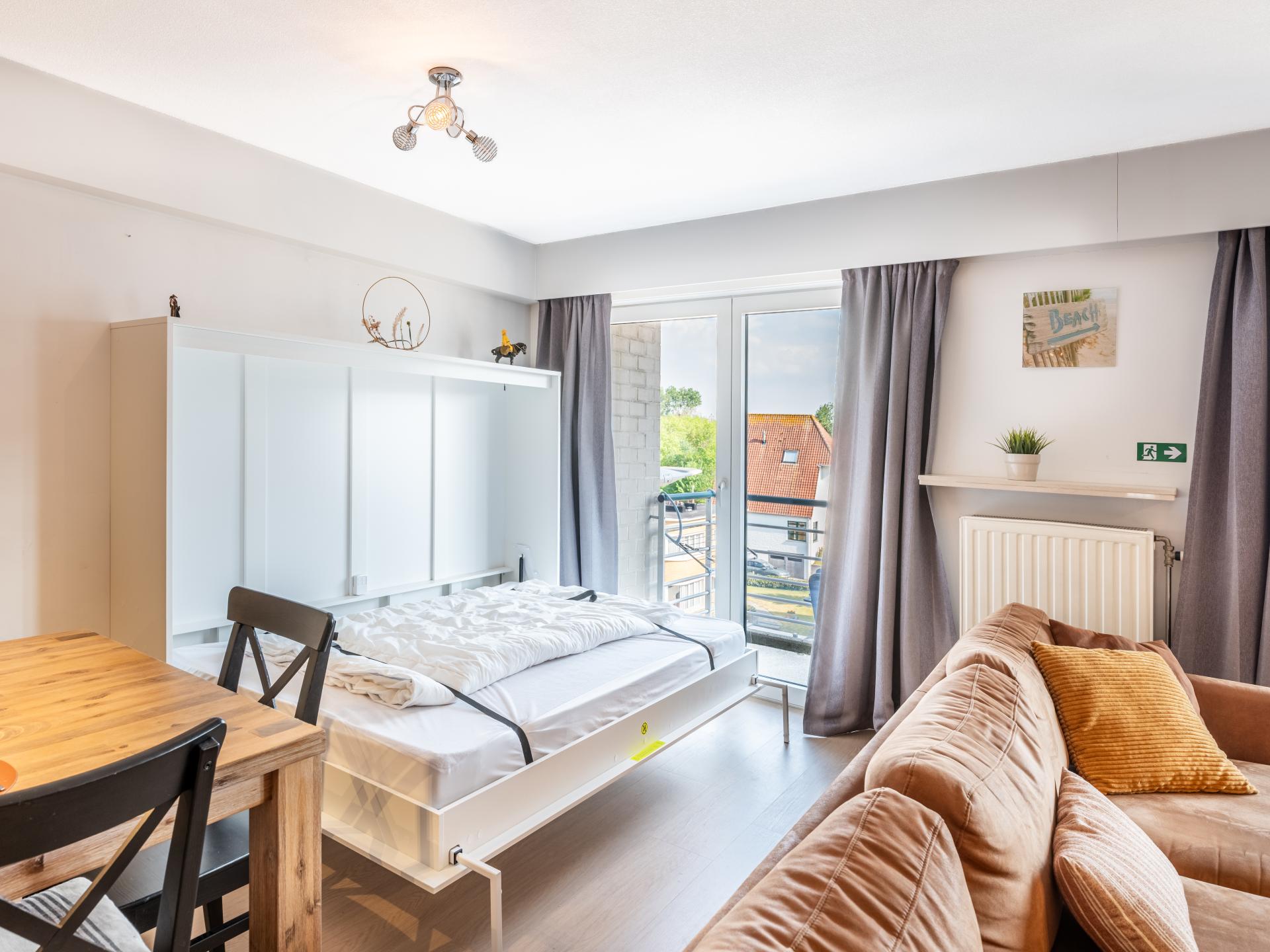 8-persoons gerenoveerd appartement aan zee in Oostduinkerke - foto 20