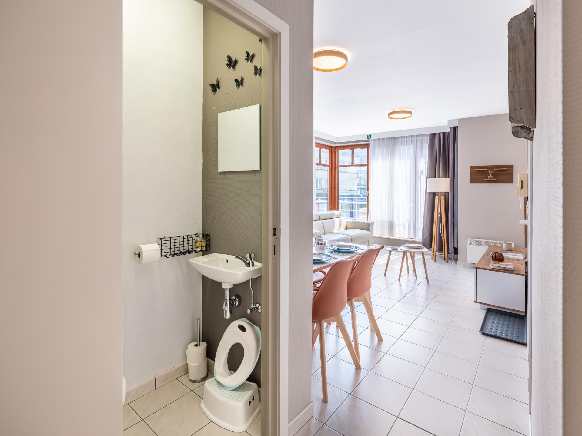Op 300 m van zee: 4-persoonsappartement in hartje Koksijde - foto 11