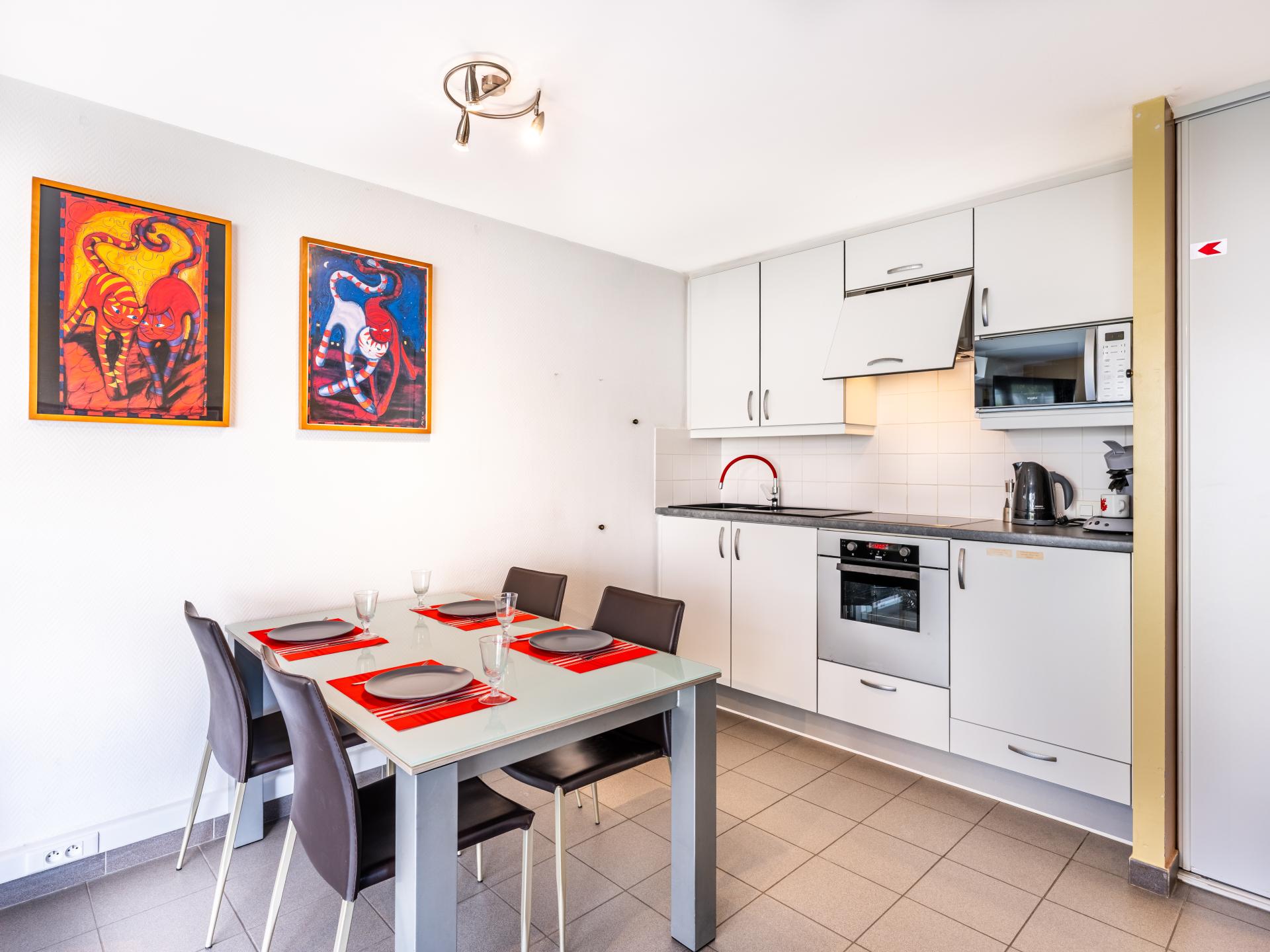 Centraal appartement in Sint-Idesbald, 100 m van zee - foto 8