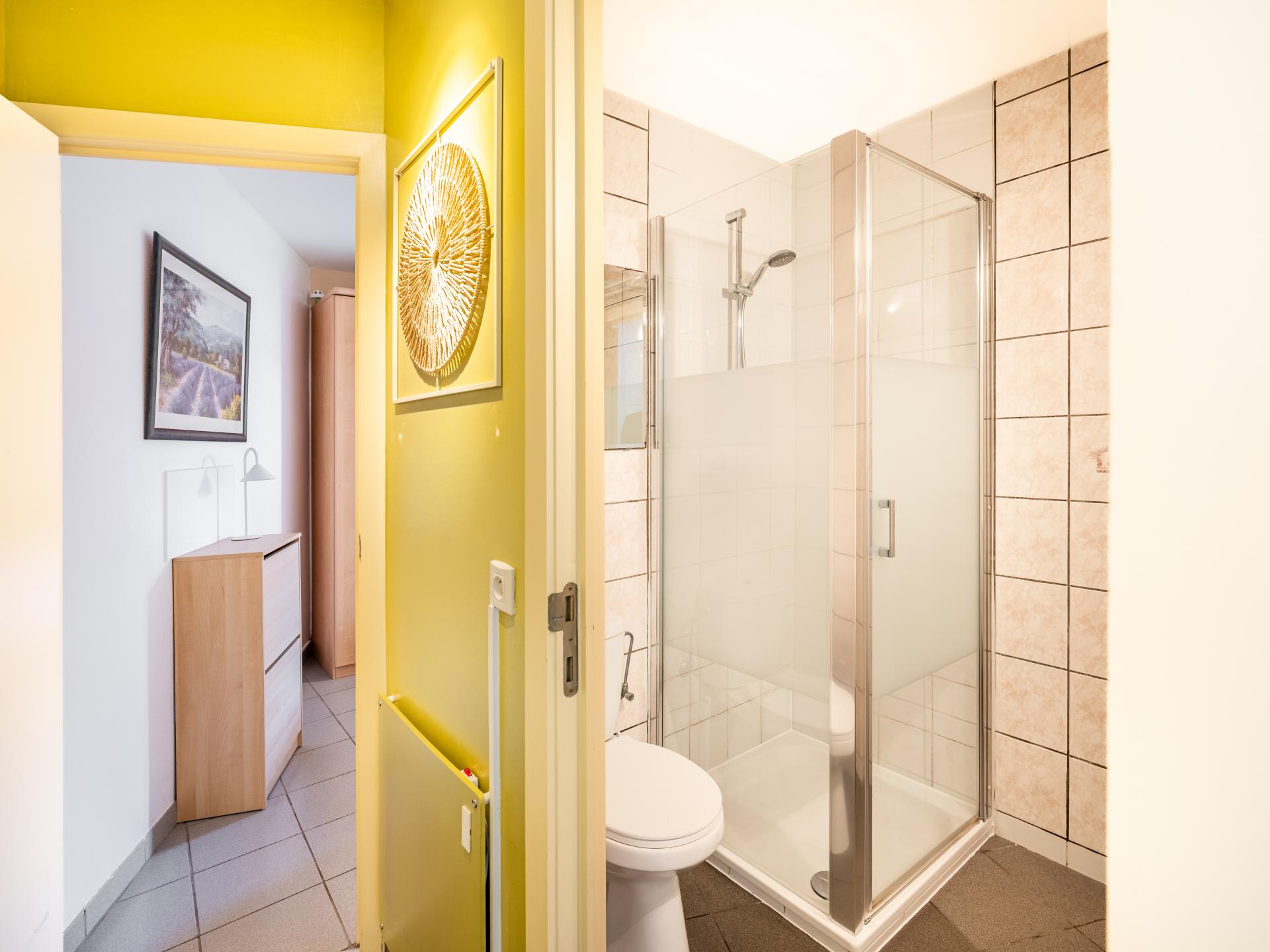 Centraal appartement in Sint-Idesbald, 100 m van zee - foto 11