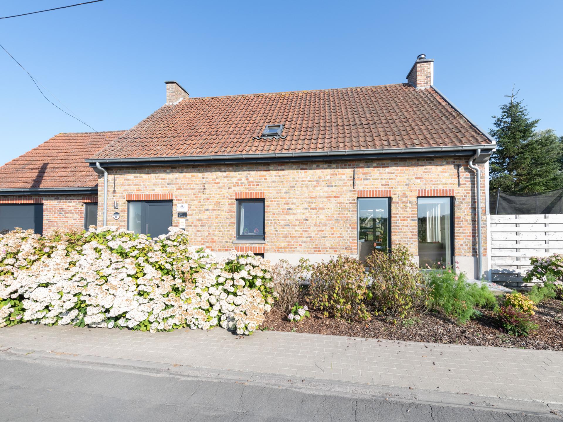Vrijstaand vakantiehuis in het centrum van Koekelare voor 6 personen - foto 1