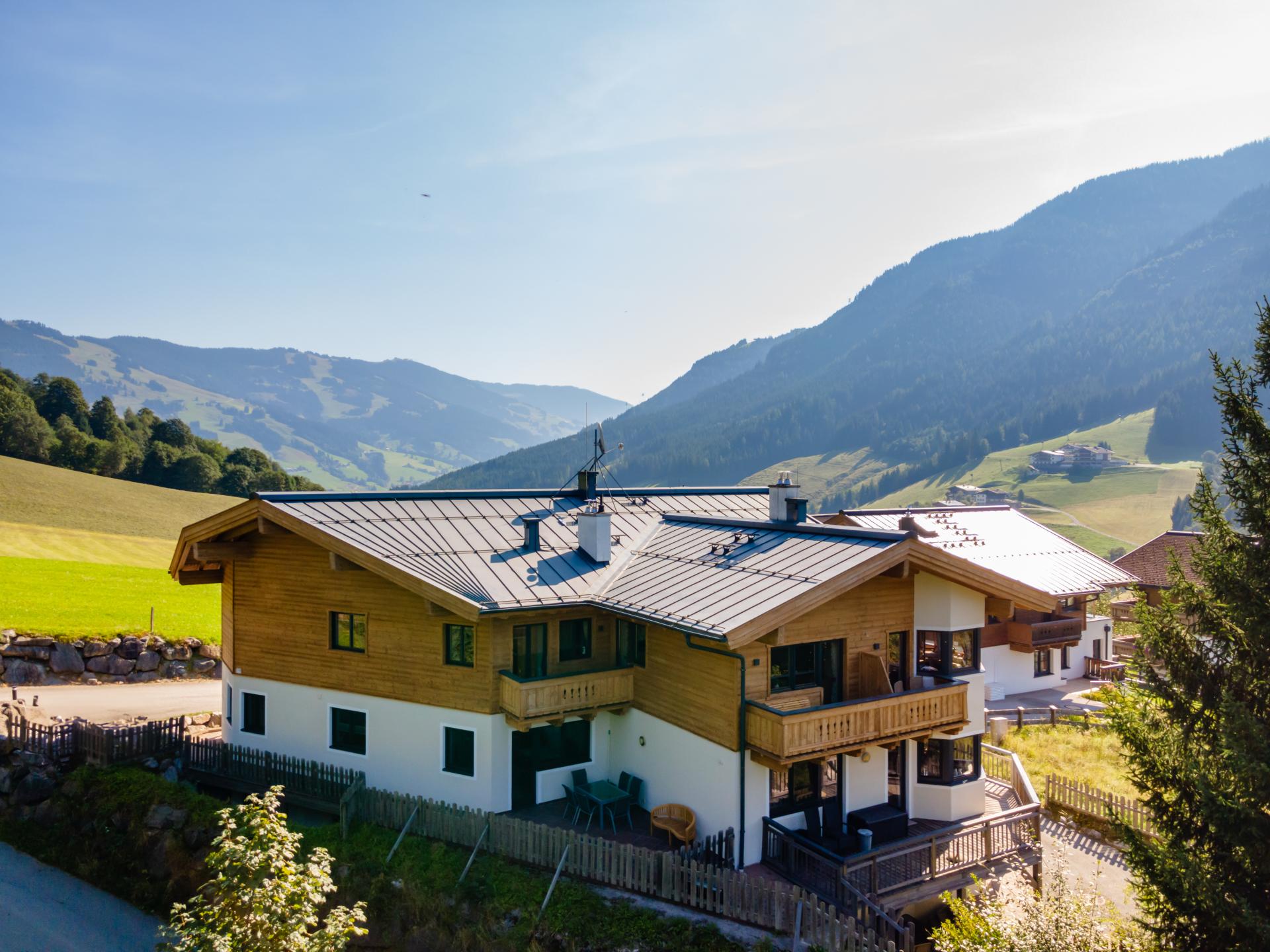 Prachtig 8-persoons appartement direct aan de piste in Saalbach - foto 35