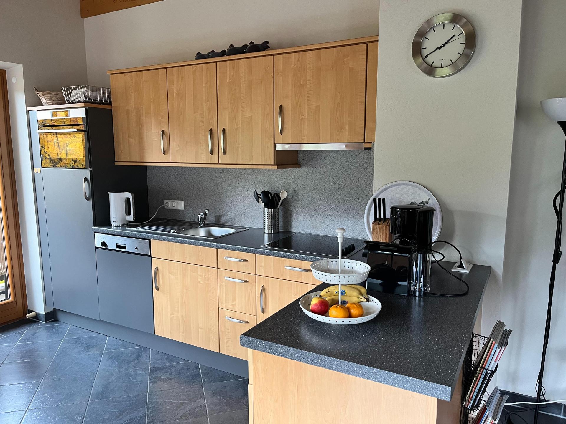 Prachtig 8-persoons appartement direct aan de piste in Saalbach - foto 11