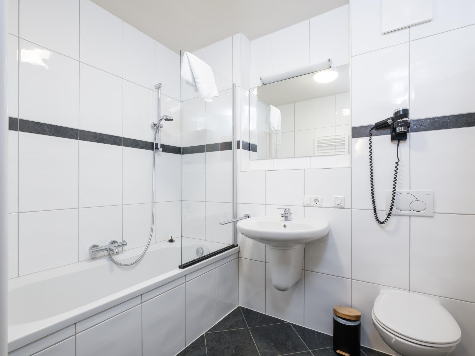 Prachtig 8-persoons appartement direct aan de piste in Saalbach - foto 20