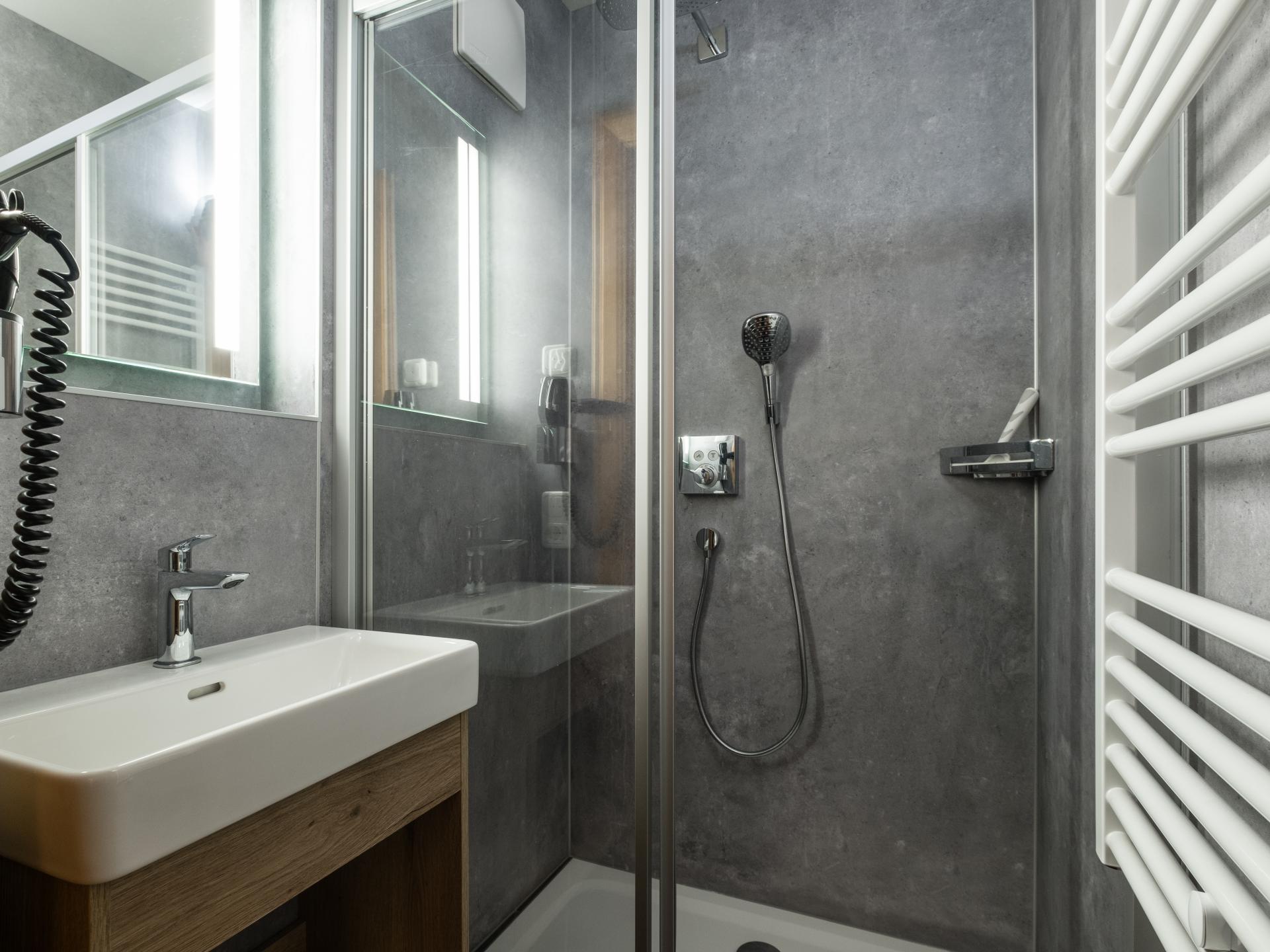 Prachtig 8-persoons appartement direct aan de piste in Saalbach - foto 21